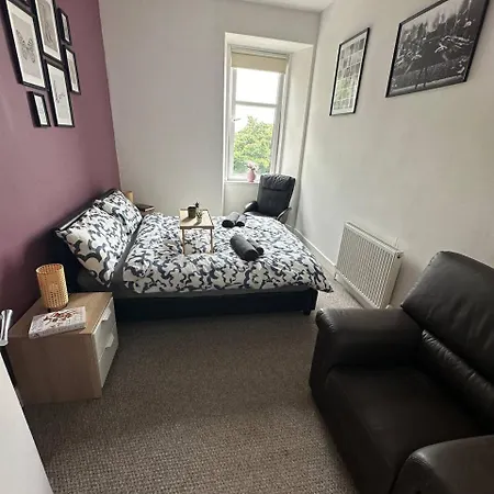 Clydebank Cozy 3Bdr Flat Near Glasgow Buitenkant foto