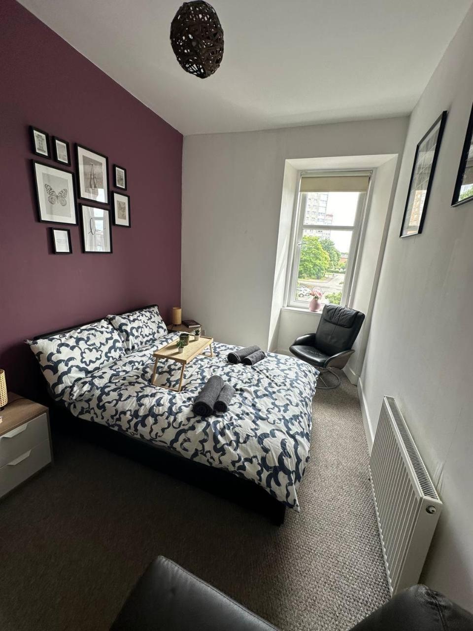 Cozy 3bdr Flat Near Glasgow Apartment