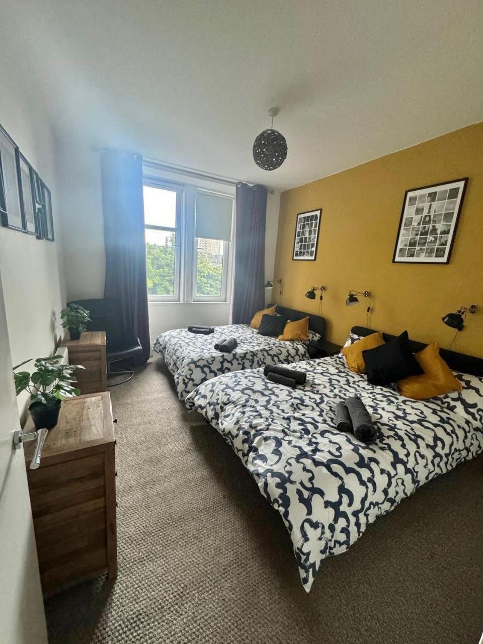 Cozy 3bdr Flat Near Glasgow Apartment *